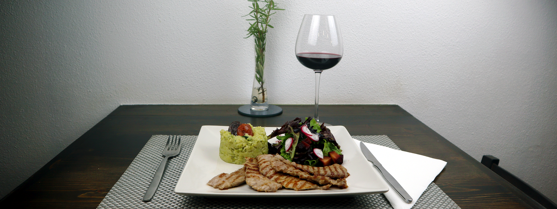 Plumas do lombo de Porco Preto